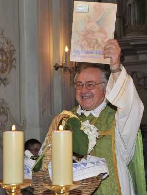 aa_kirchenmalerbuch1.jpg