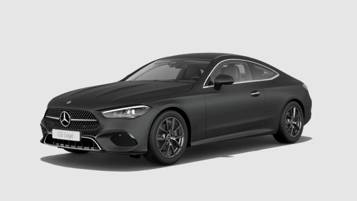 Ein schwarzer CLE Coup� vor einem rein wei�en Hintergrund