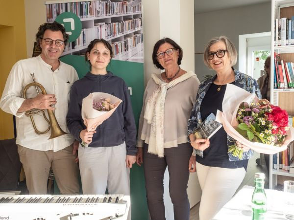 2025_Lesung_mit_Caro_und_Karl_2.jpg