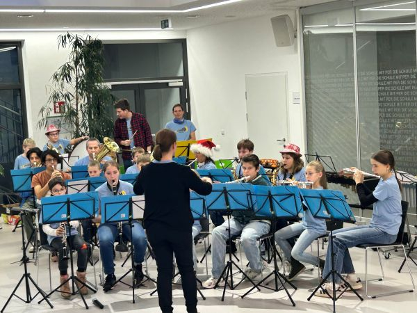 Weihnachtskonzert_24_13.jpg