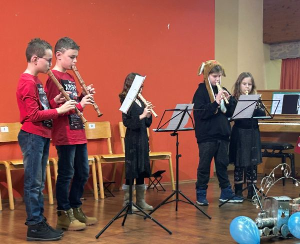 Weihnachtskonzert_Laro_24_10.jpg