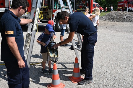 aa_Ferienaktiv-Feuerwehr-01.jpg