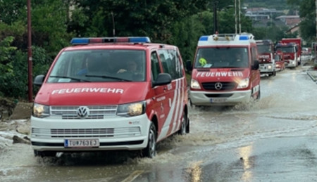 aa_Feuerwehr_Katastrofenschutz.jpg